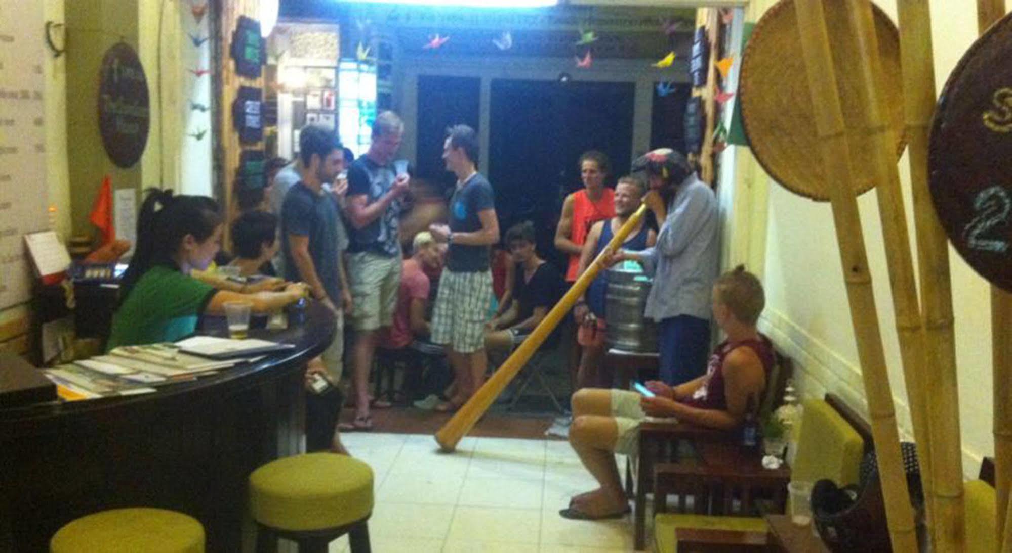 Hanoi Massive Hostel 外观 照片