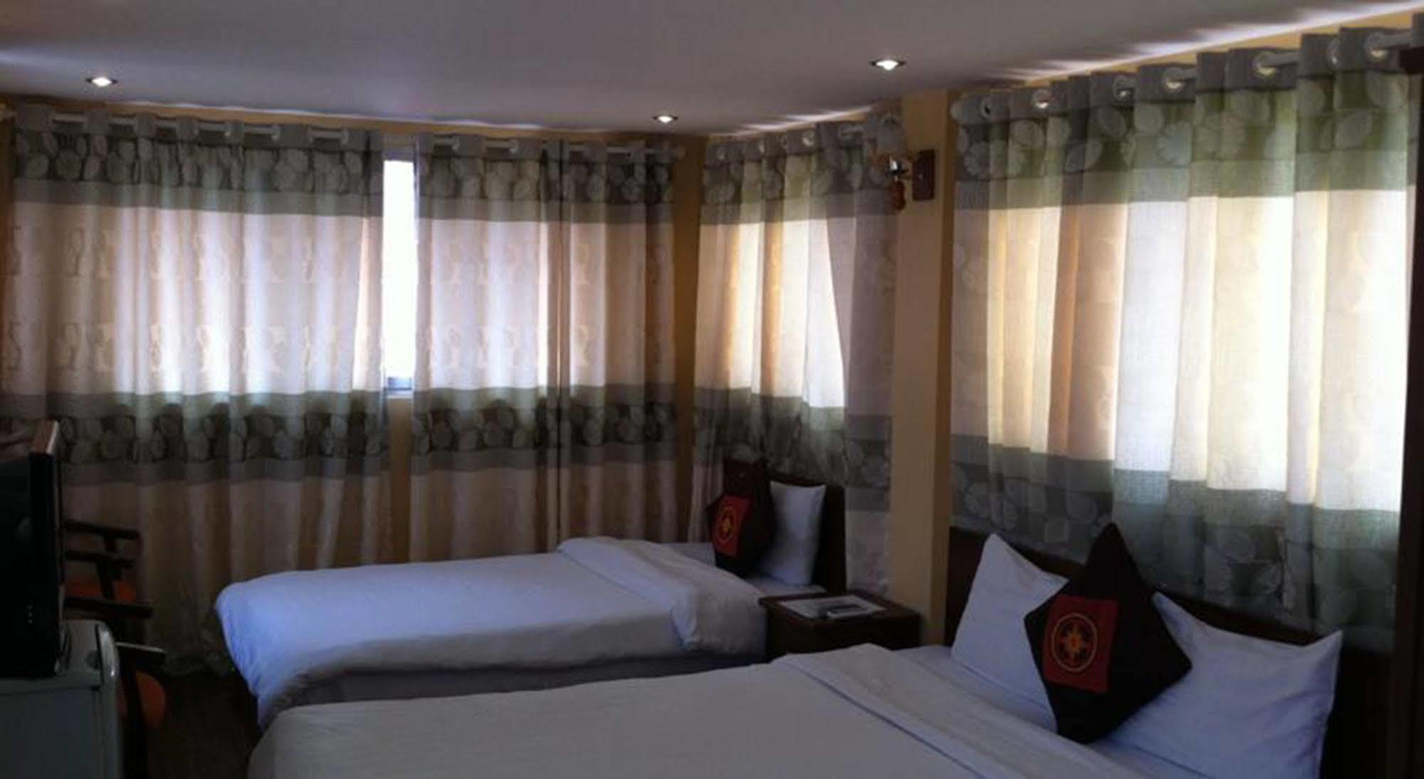 Hanoi Massive Hostel 外观 照片